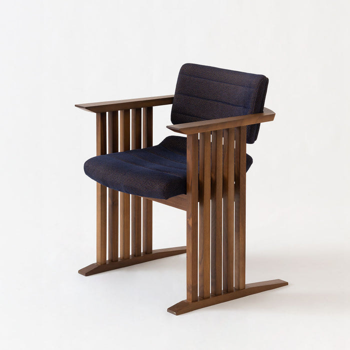 アームチェア /ウォルナット