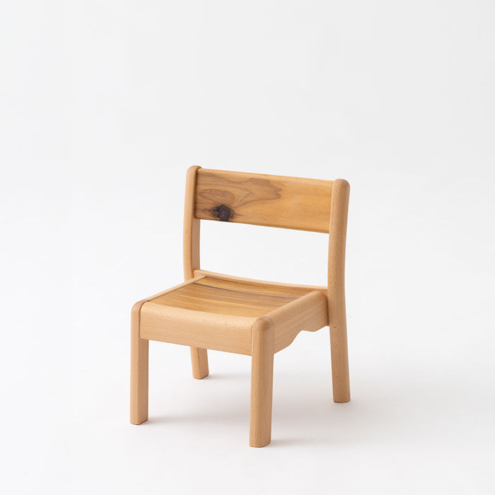 キッズスタッキングチェア（1-5歳児用）/1歳児用 /スギ（圧縮板目材 節入り）