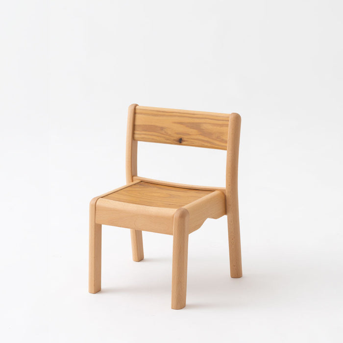 キッズスタッキングチェア（1-5歳児用）/2歳児用 /スギ（圧縮板目材 節入り）