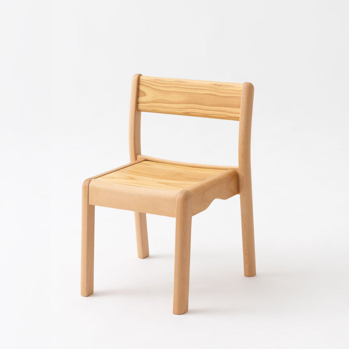 キッズスタッキングチェア（1-5歳児用）/4歳児用 /スギ（圧縮板目材 節入り）
