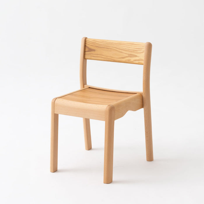 キッズスタッキングチェア（1-5歳児用）/5歳児用 /スギ（圧縮板目材 節入り）